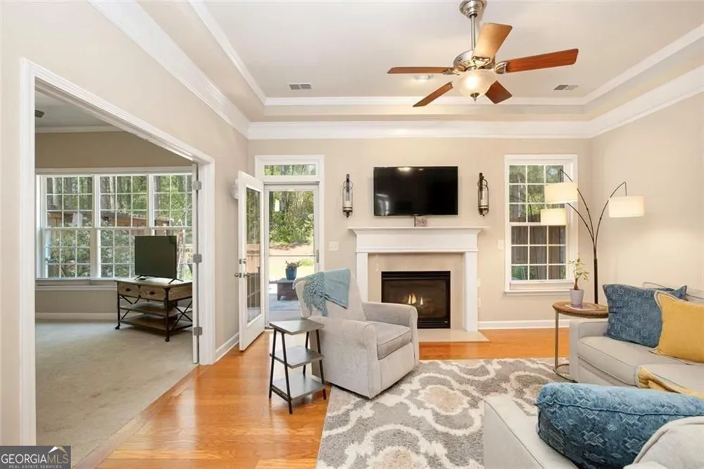 1404 Lexington DR Roswell, GA 30075
