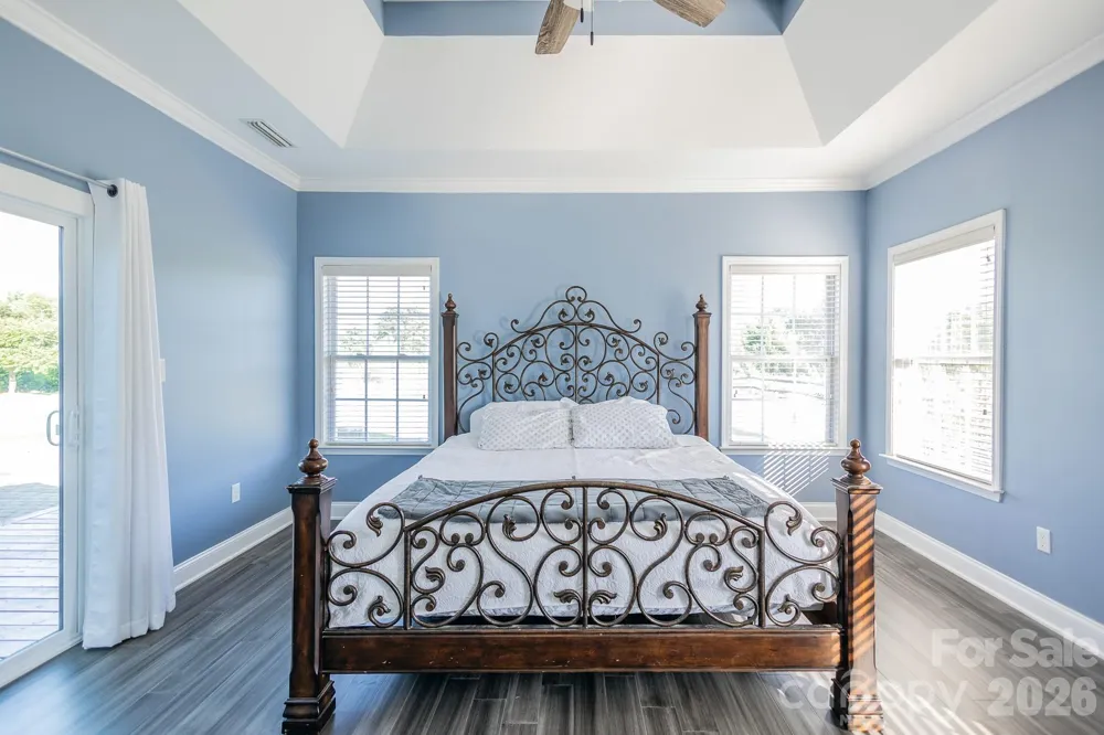 141 Logan Ridge Drive Statesville, NC 28677
