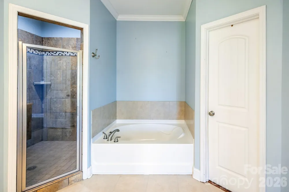 141 Logan Ridge Drive Statesville, NC 28677