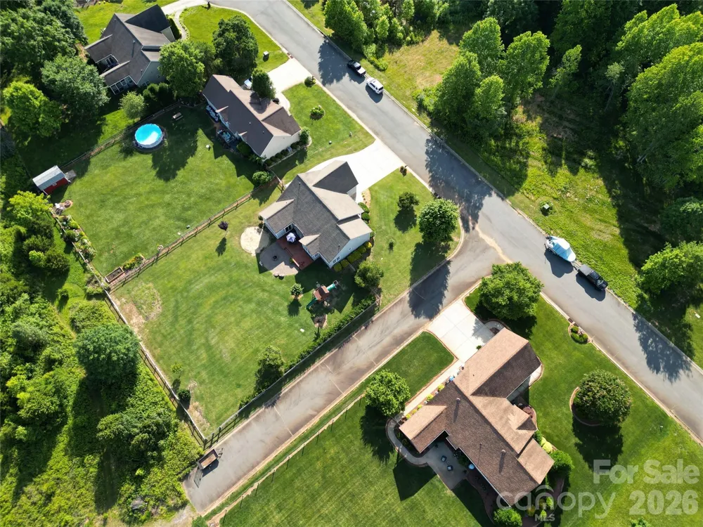 141 Logan Ridge Drive Statesville, NC 28677