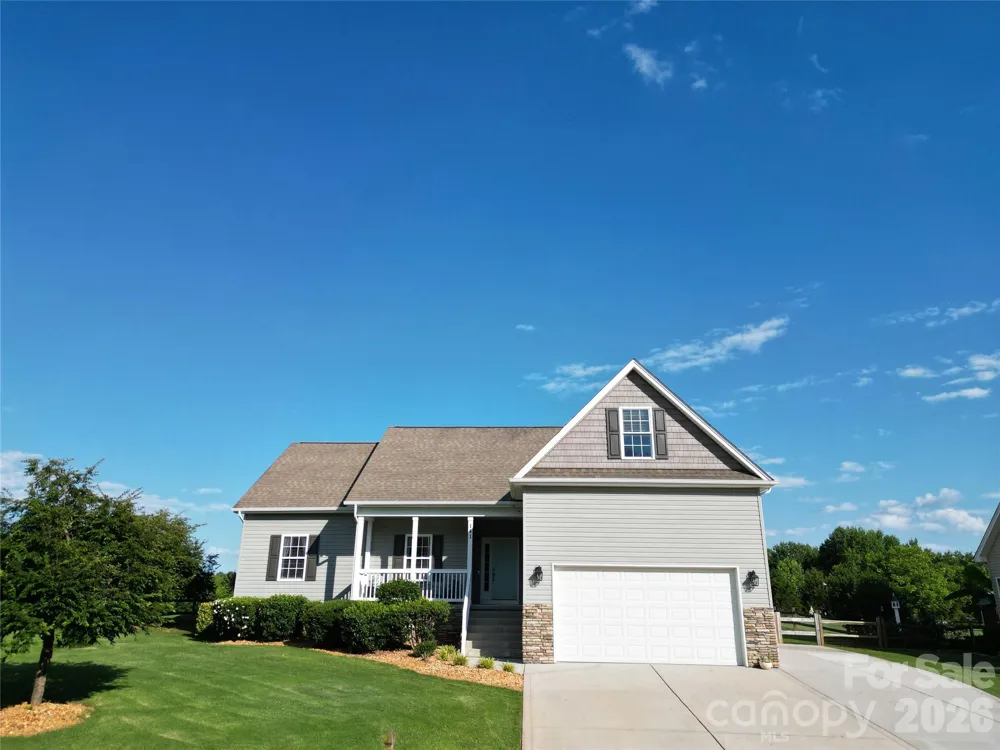 141 Logan Ridge Drive Statesville, NC 28677
