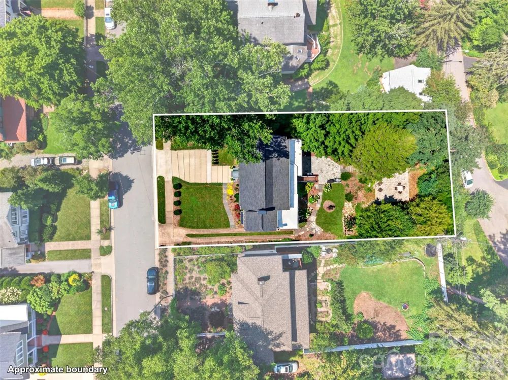 55 Edgemont Road Asheville, NC 28801