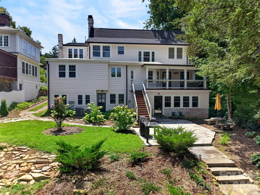 55 Edgemont Road Asheville, NC 28801