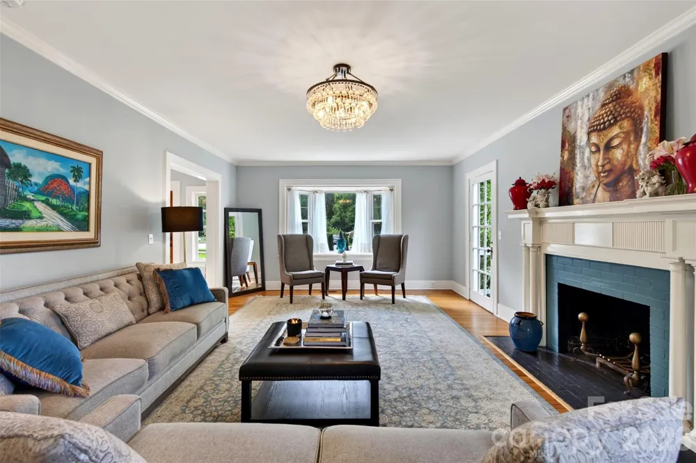 55 Edgemont Road Asheville, NC 28801