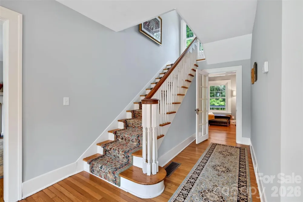 55 Edgemont Road Asheville, NC 28801