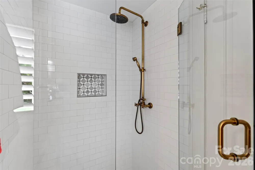 55 Edgemont Road Asheville, NC 28801