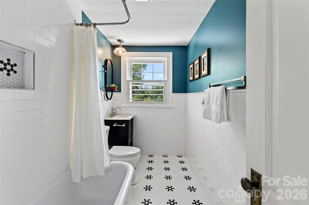 55 Edgemont Road Asheville, NC 28801