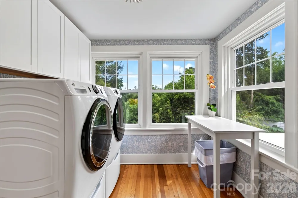 55 Edgemont Road Asheville, NC 28801