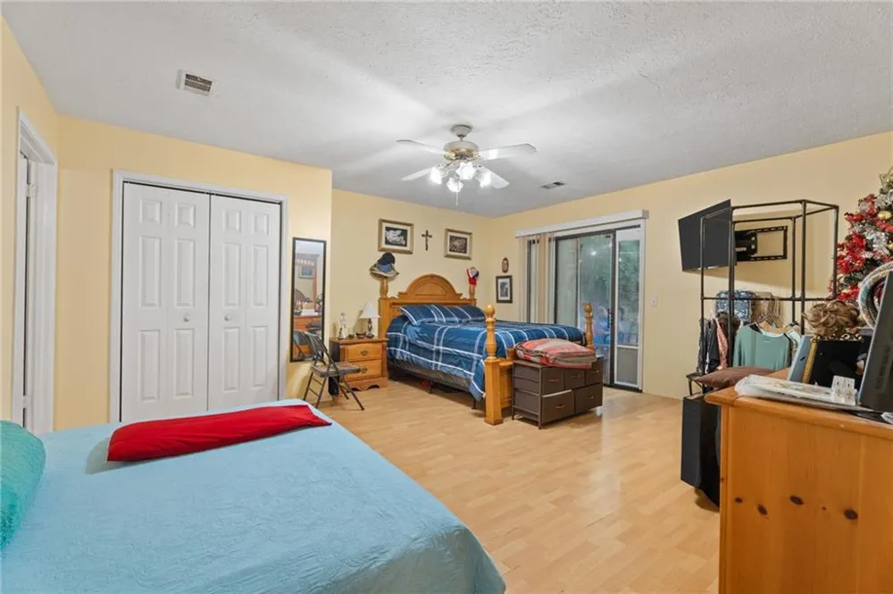 2174 Martin Way Jonesboro, GA 30236