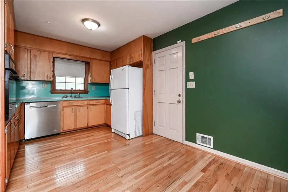 2484 SW Northview Drive Austell, GA 30106