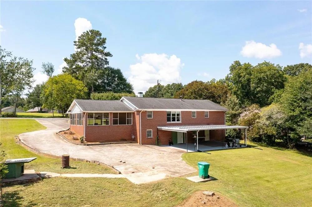 2484 SW Northview Drive Austell, GA 30106