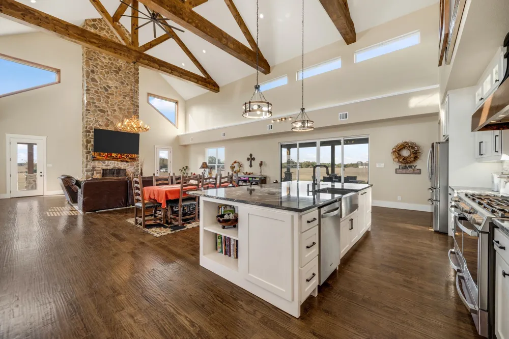 3106 County Road 2526 Quinlan, TX 75474