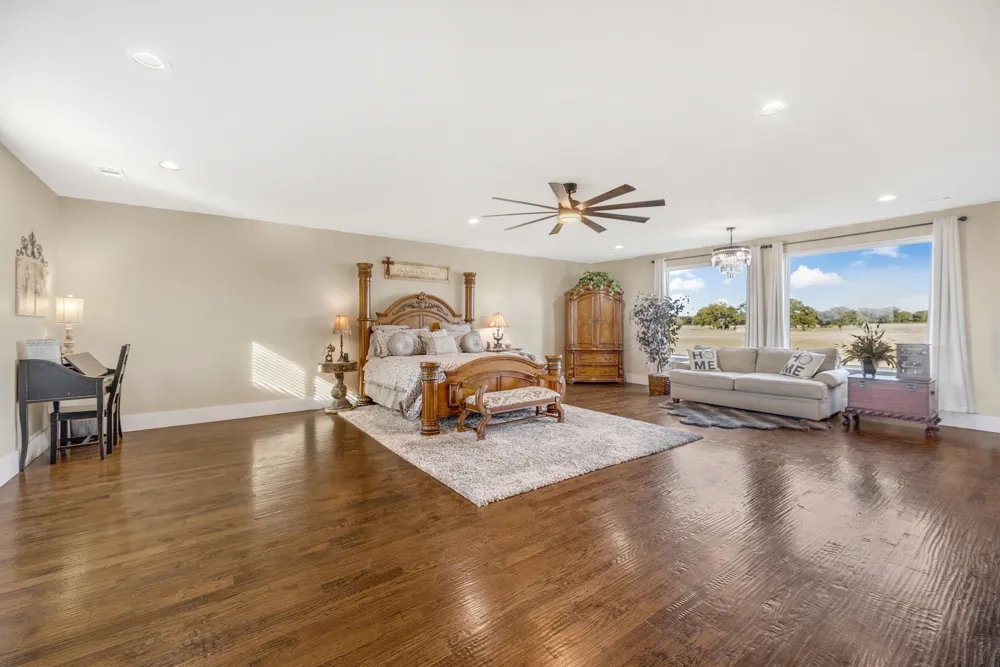 3106 County Road 2526 Quinlan, TX 75474