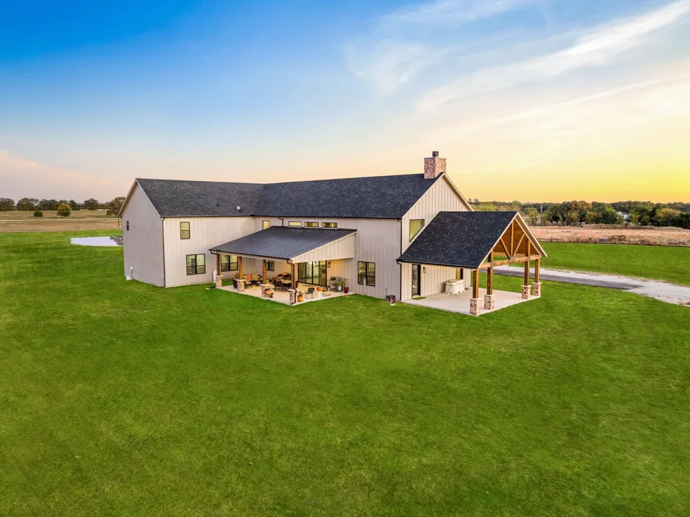 3106 County Road 2526 Quinlan, TX 75474