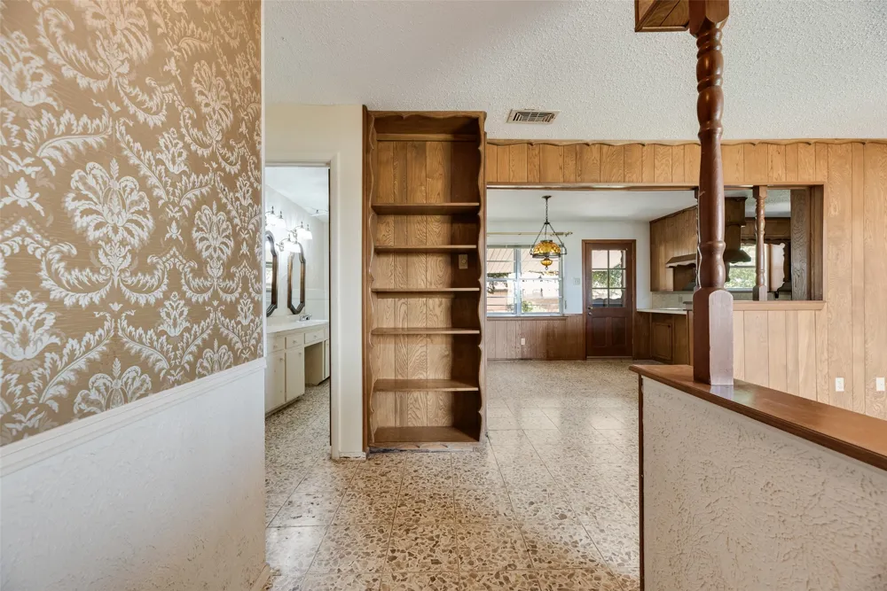 520 Pecan Street Crowley, TX 76036