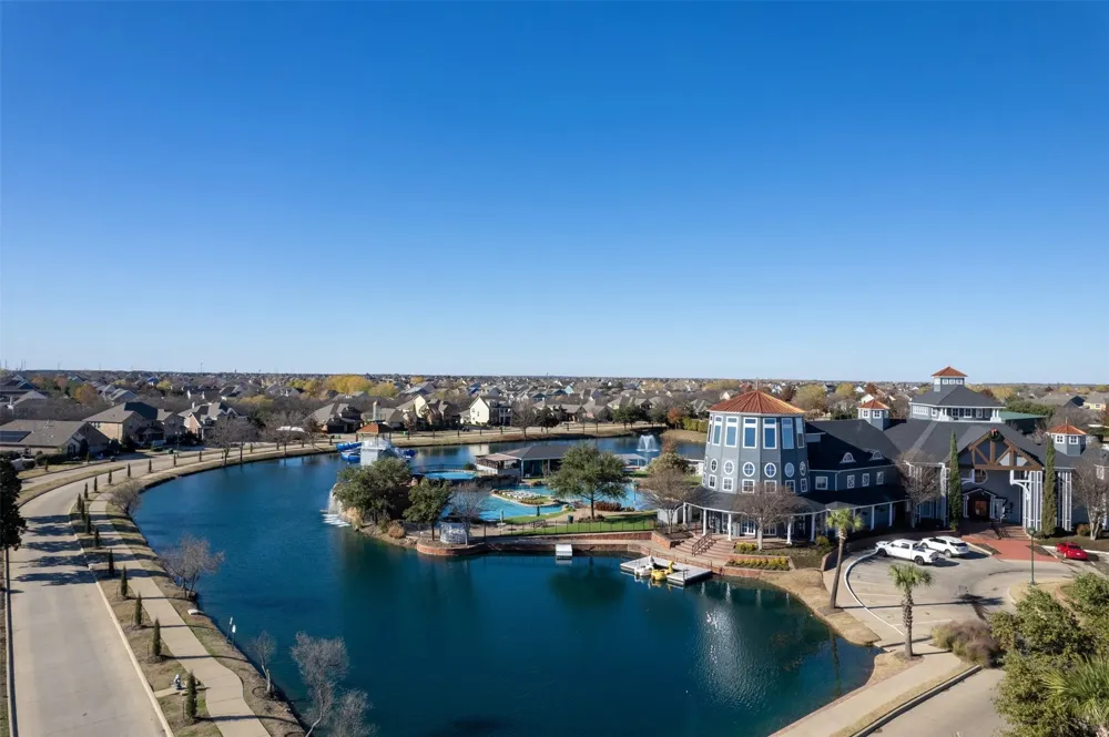 1409 Ellis Lane Aubrey, TX 76227