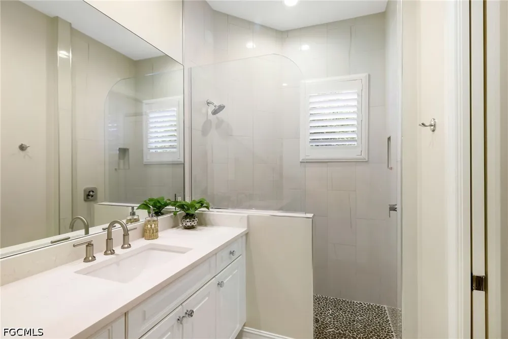 Vicenza Way Miromar Lakes, FL 33913