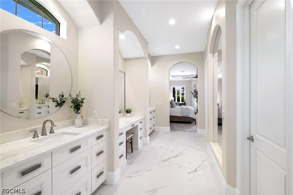 Vicenza Way Miromar Lakes, FL 33913