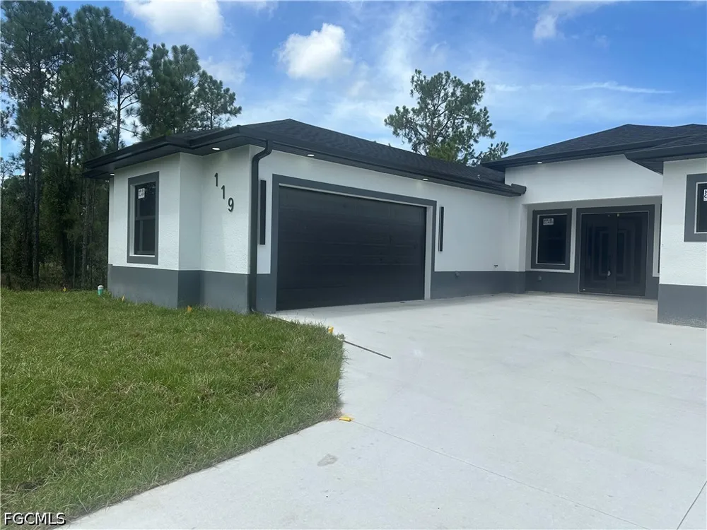 Moore Avenue Lehigh Acres, FL 33936
