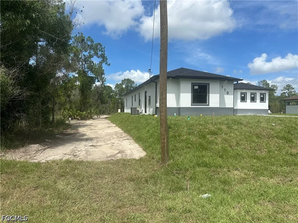 Moore Avenue Lehigh Acres, FL 33936