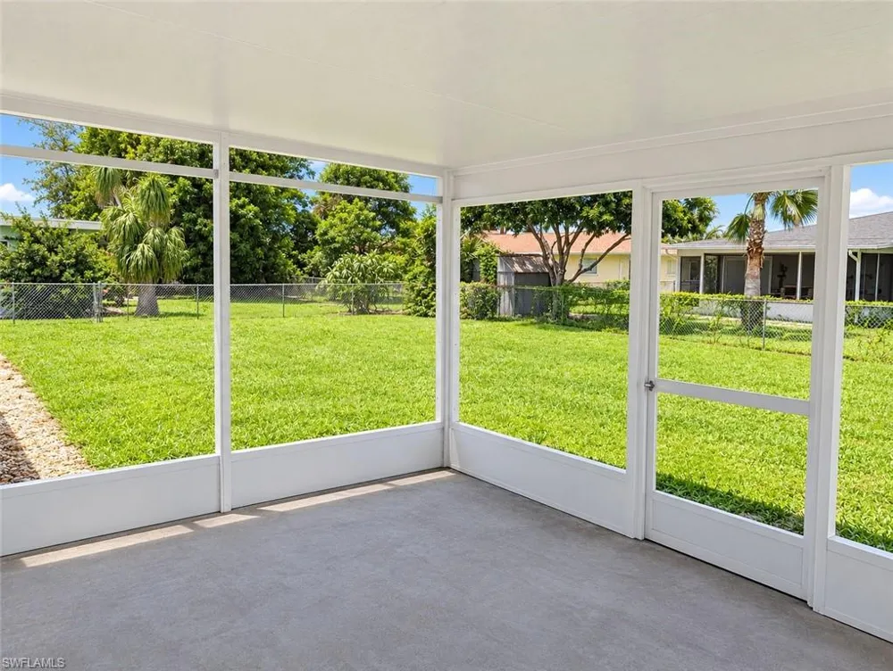 2137 Gorham Avenue Fort Myers, FL 33907