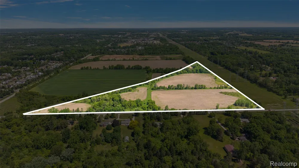 11955 27 MILE RD Washington Township, MI 48094