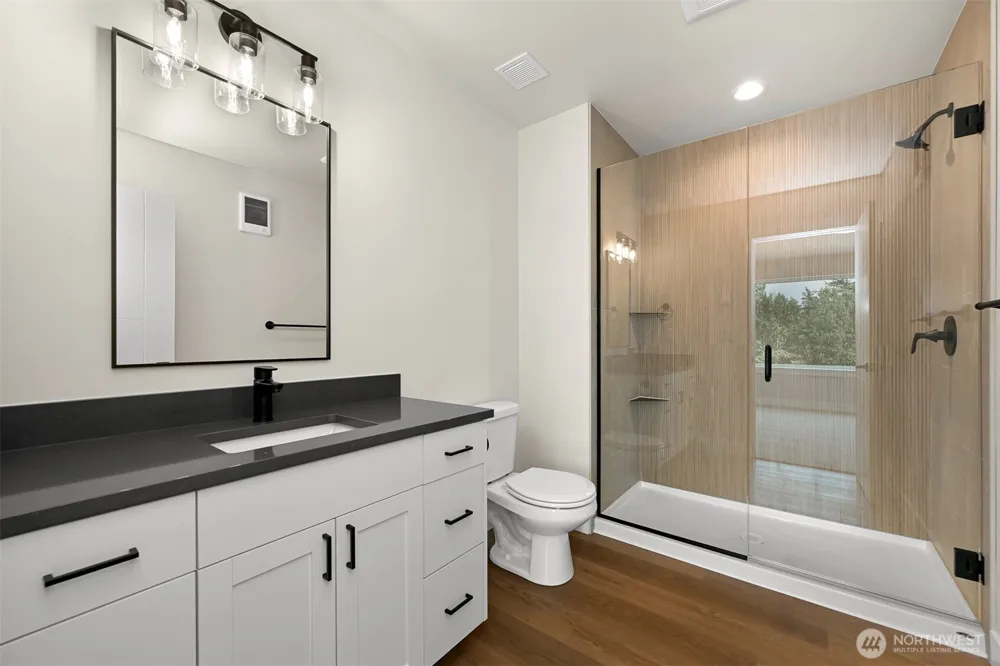 219 Prince Avenue #104 Bellingham, WA 98226
