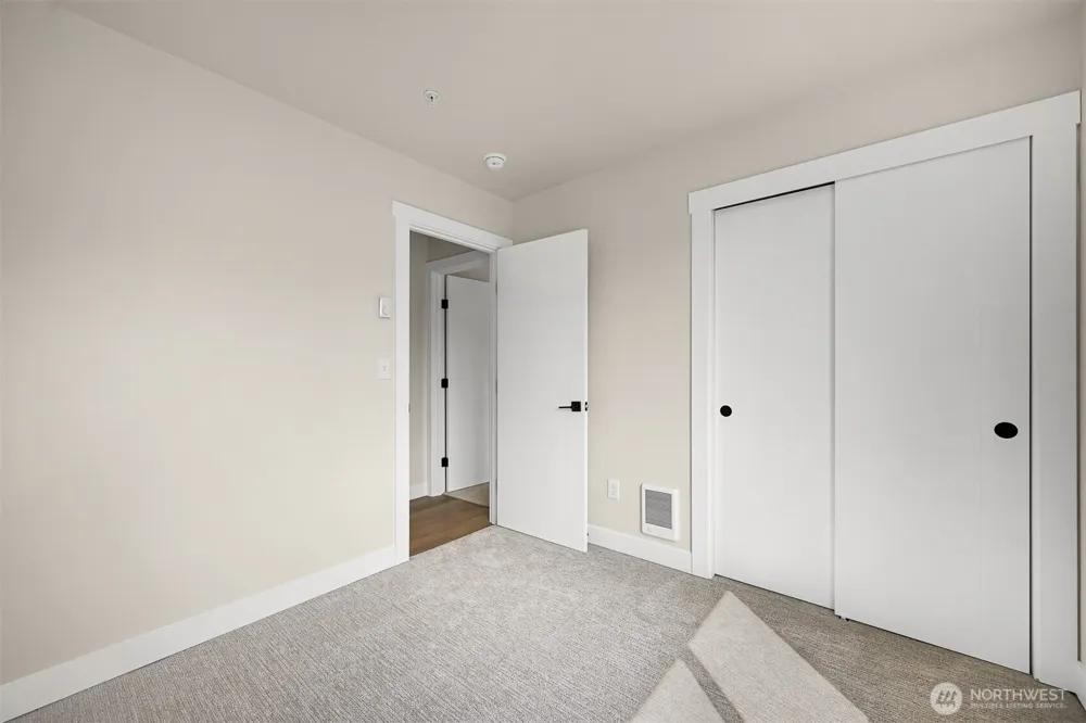 219 Prince Avenue #104 Bellingham, WA 98226