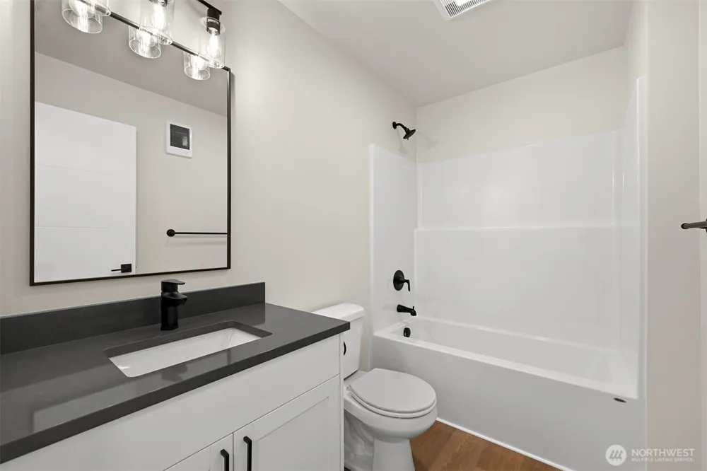 219 Prince Avenue #104 Bellingham, WA 98226