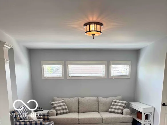 3271 Wildlife Trail Zionsville, IN 46077