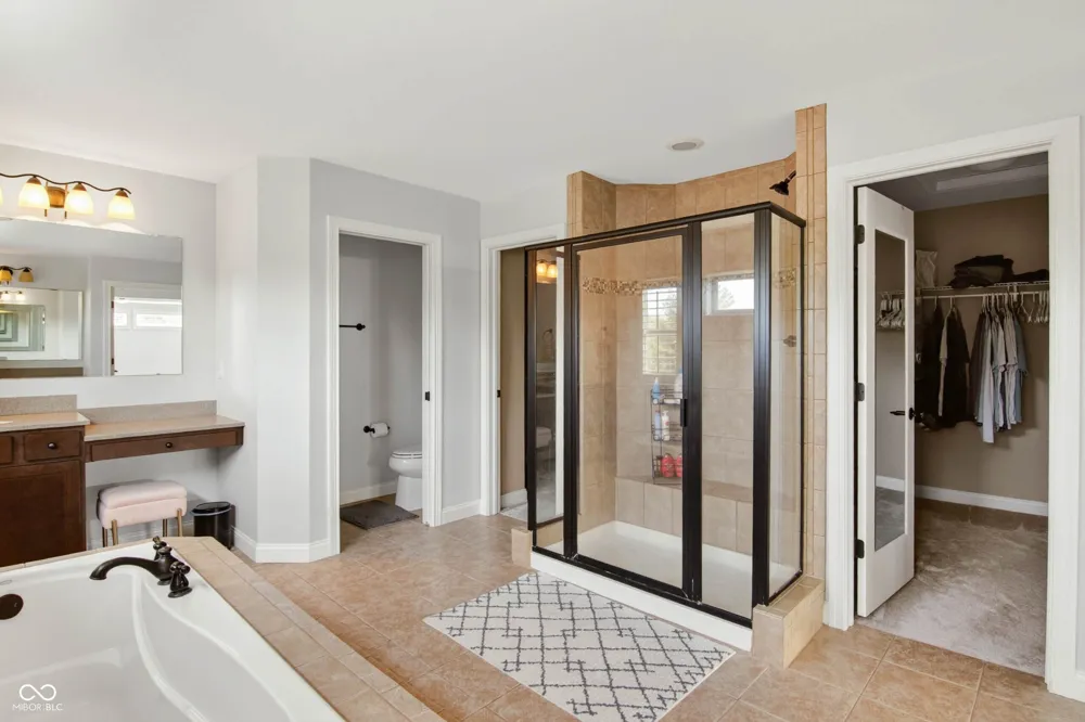 3271 Wildlife Trail Zionsville, IN 46077