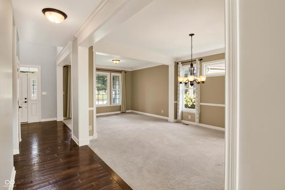 3271 Wildlife Trail Zionsville, IN 46077