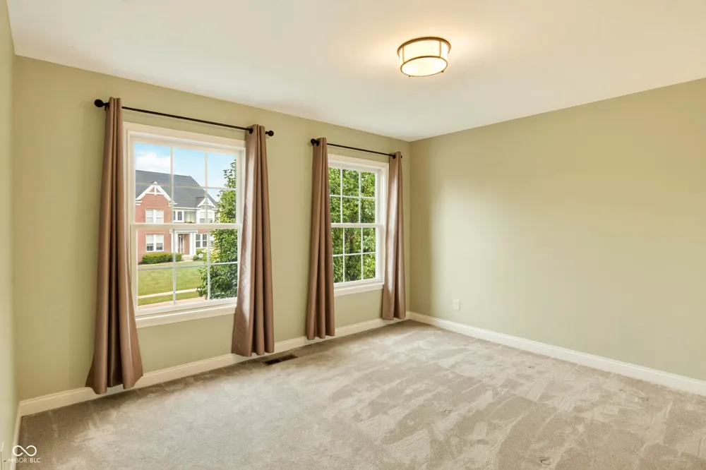 3271 Wildlife Trail Zionsville, IN 46077
