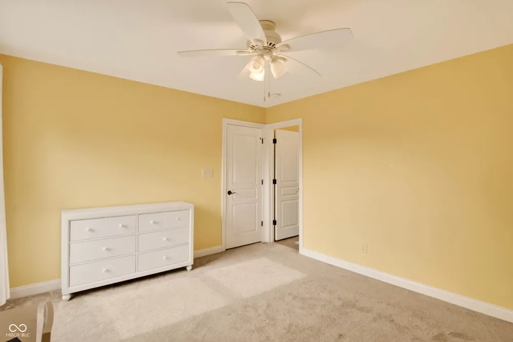 3271 Wildlife Trail Zionsville, IN 46077