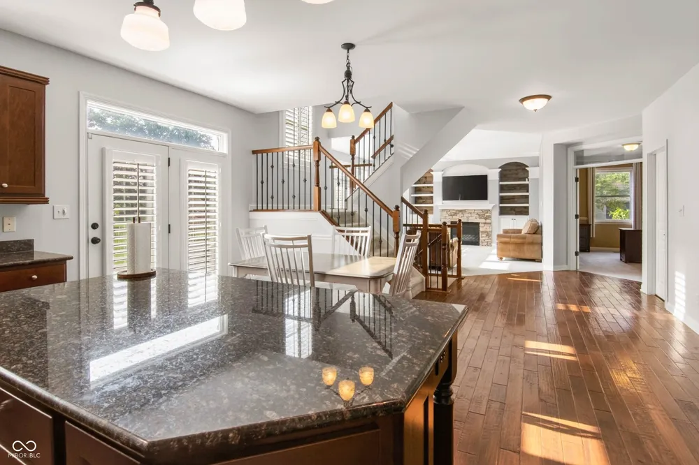 3271 Wildlife Trail Zionsville, IN 46077