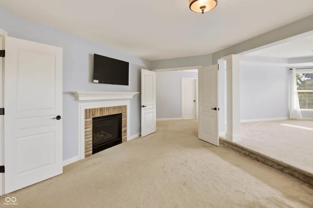 3271 Wildlife Trail Zionsville, IN 46077