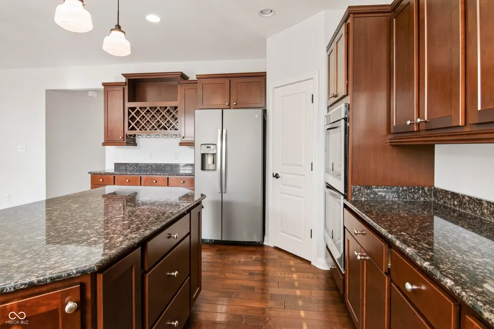 3271 Wildlife Trail Zionsville, IN 46077