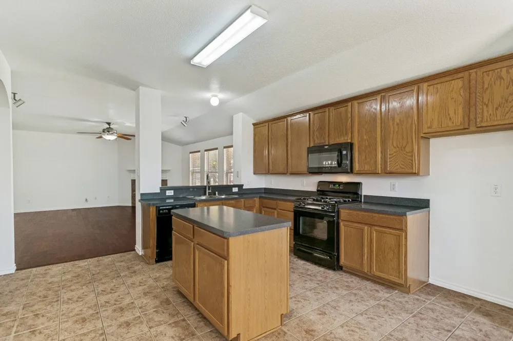 804 Riverhead Drive Wylie, TX 75098