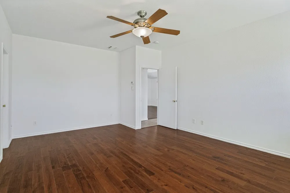 804 Riverhead Drive Wylie, TX 75098