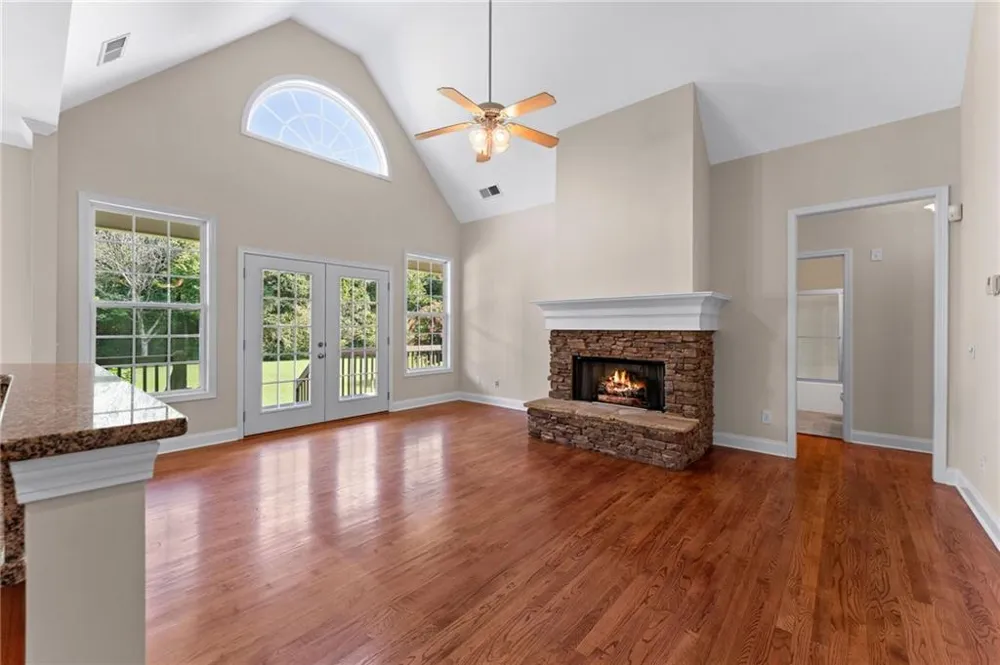 35 Applewood Lane Taylorsville, GA 30178