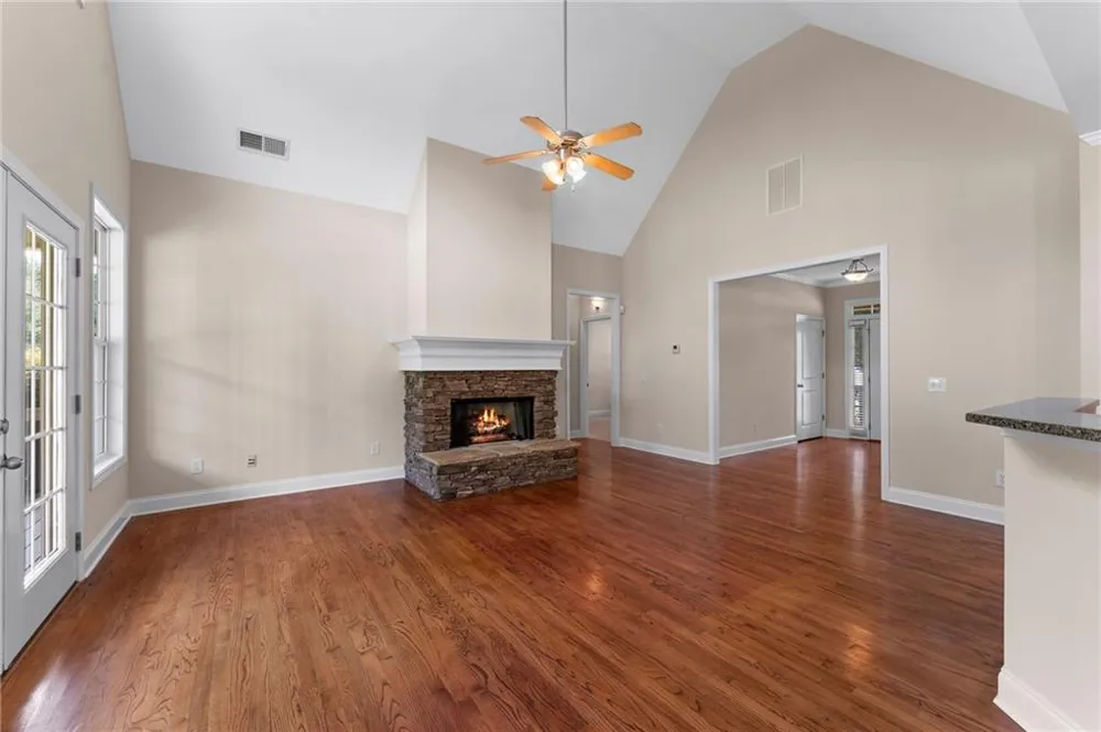 35 Applewood Lane Taylorsville, GA 30178