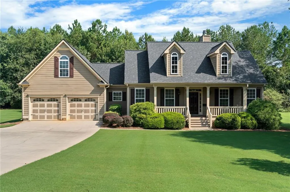 35 Applewood Lane Taylorsville, GA 30178