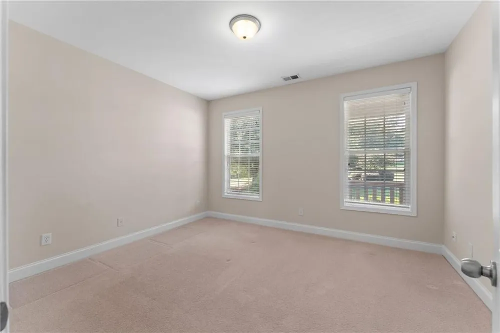 35 Applewood Lane Taylorsville, GA 30178