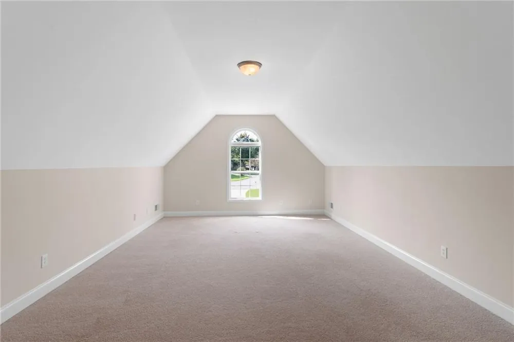 35 Applewood Lane Taylorsville, GA 30178