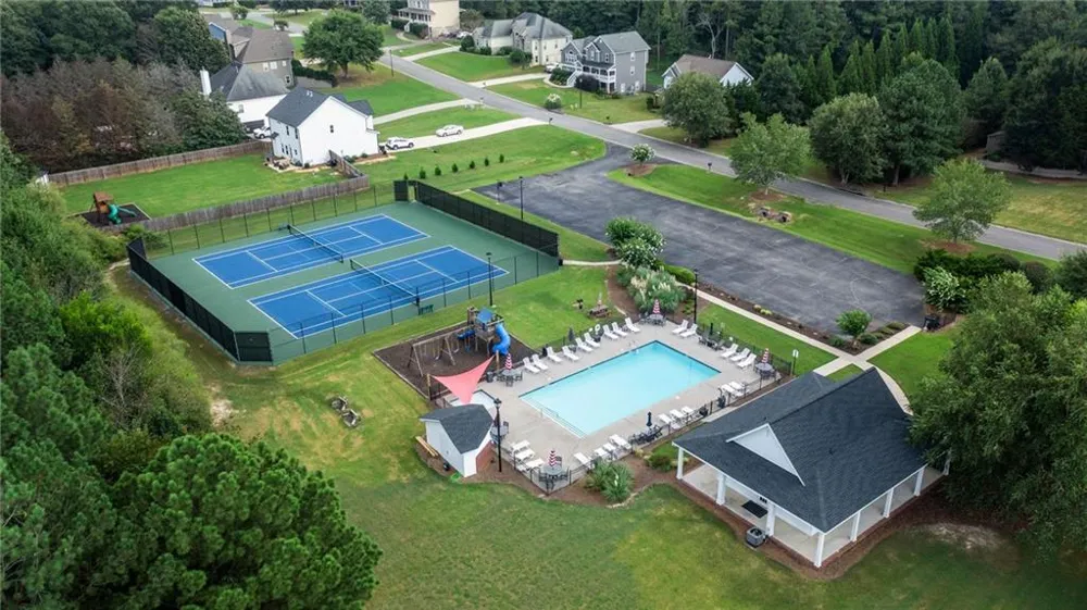 35 Applewood Lane Taylorsville, GA 30178