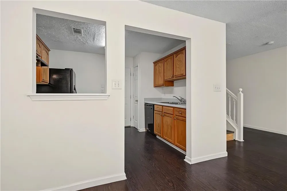 330 Parkway Road Union City, GA 30291