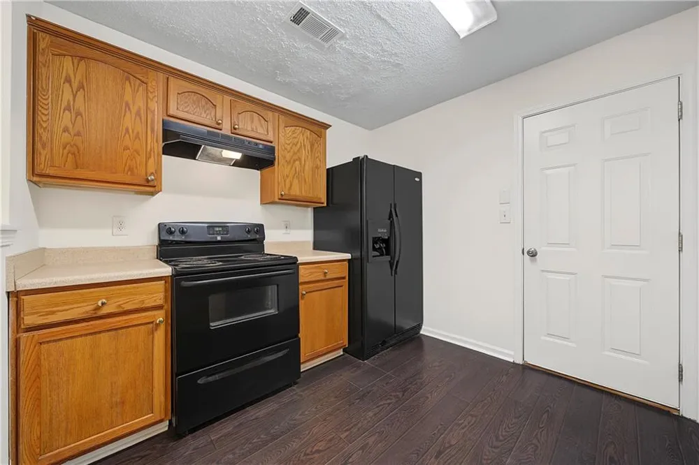 330 Parkway Road Union City, GA 30291