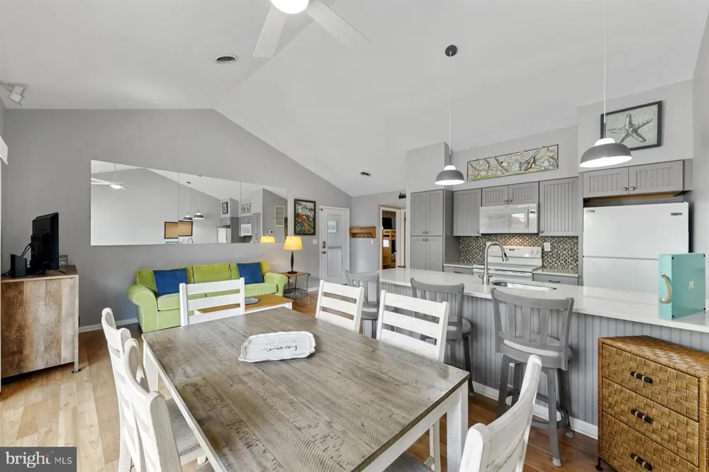 39428 PRIVATE PLACE CENTER #5501 Bethany Beach, DE 19930