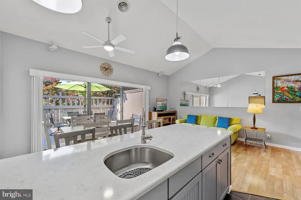 39428 PRIVATE PLACE CENTER #5501 Bethany Beach, DE 19930