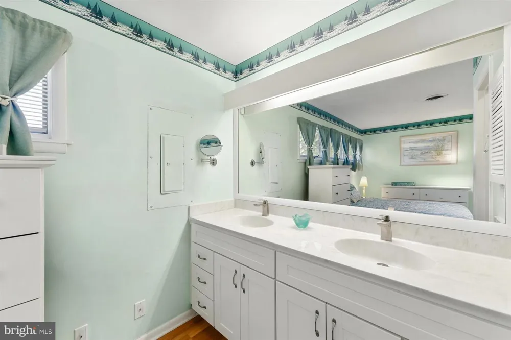 39428 PRIVATE PLACE CENTER #5501 Bethany Beach, DE 19930